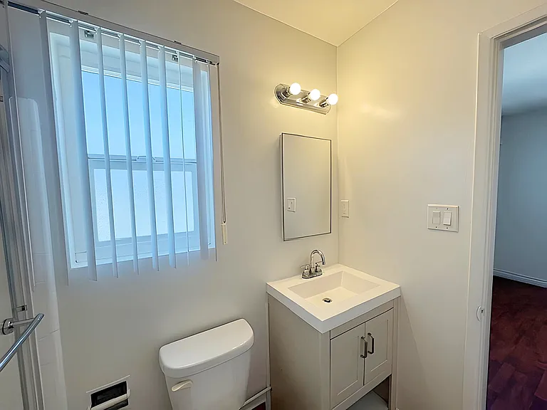 2024 S Garth Ave #6 — Photo 10