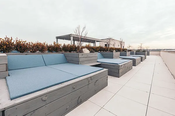 Rented by Nooklyn NYC LLC | media 74