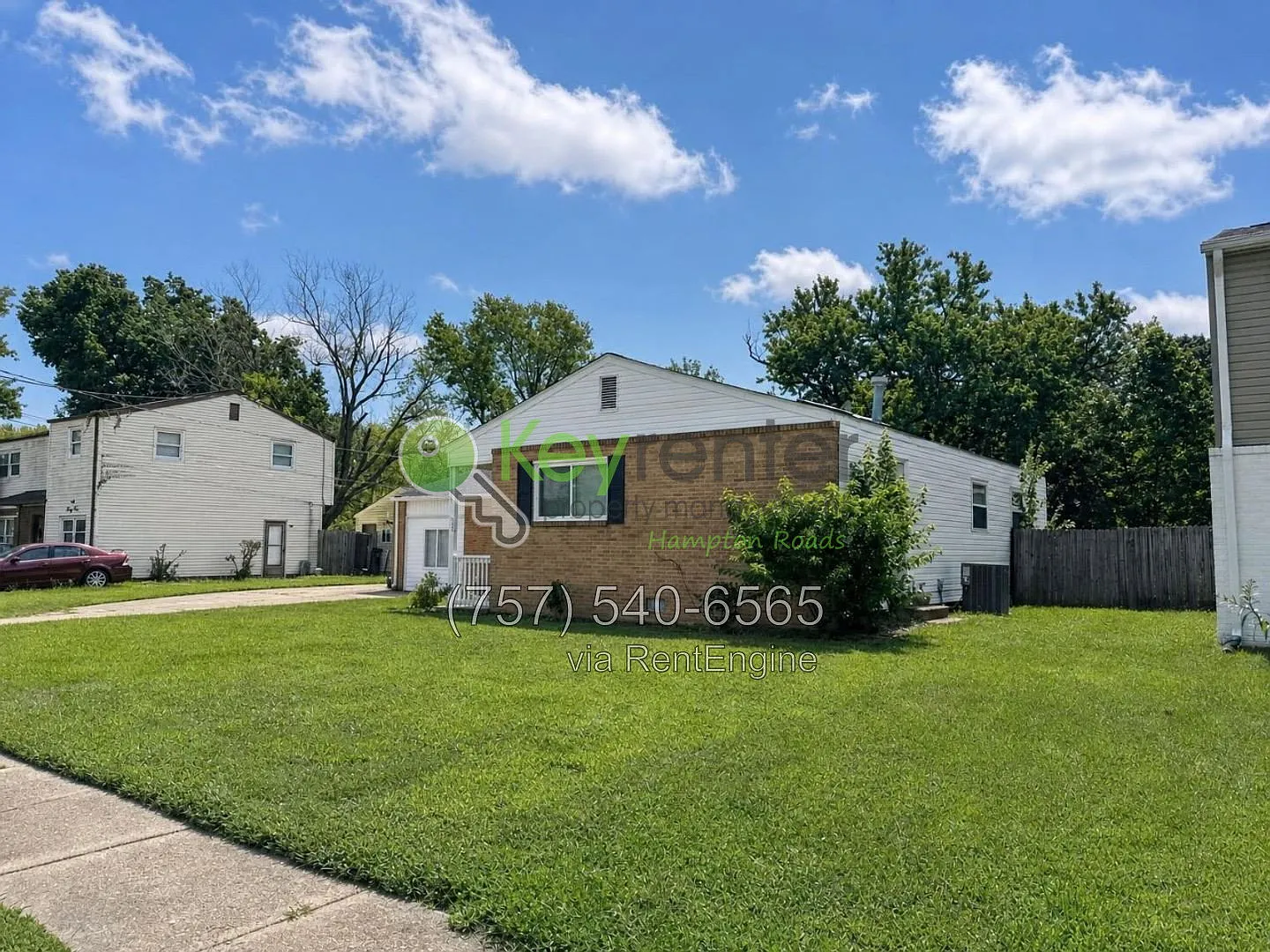 3 bed, 2.0 bath, 2101 sqft, $2,400 — Photo 2