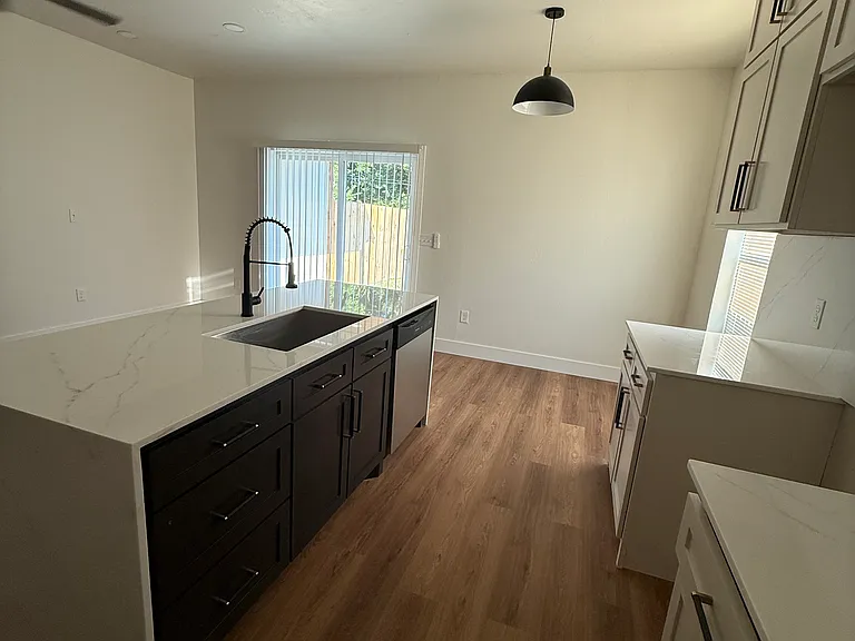 1212 NW 3rd St #A — Photo 16