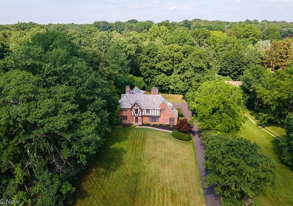 912 Merriman Rd, Akron, OH 44303 Zillow