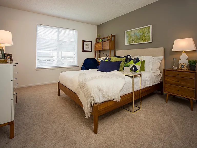 Briar Cove Apartments — Photo 11