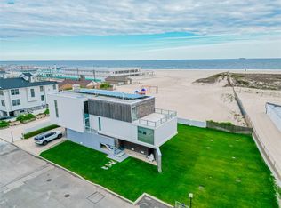 2139 Pacific Blvd, Atlantic Beach, NY 11509