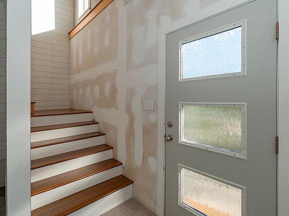 4th image of 531 Sea Hills Dr