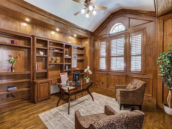 5th image of 6552 Village Springs Dr