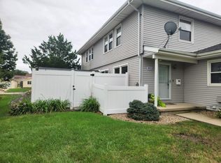 4918 Fostoria Dr, Waterloo, IA 50701