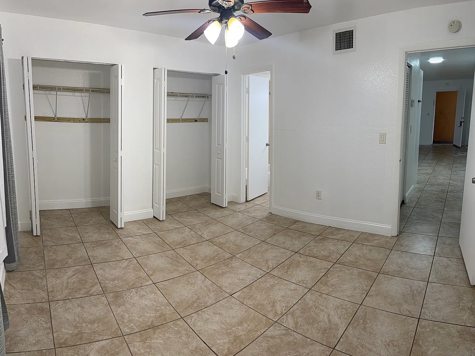 1 bed, 547 sqft, $1,975 — Photo 3