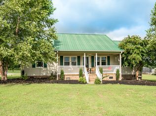 970 Apple Valley Rd, Duncan, SC 29334