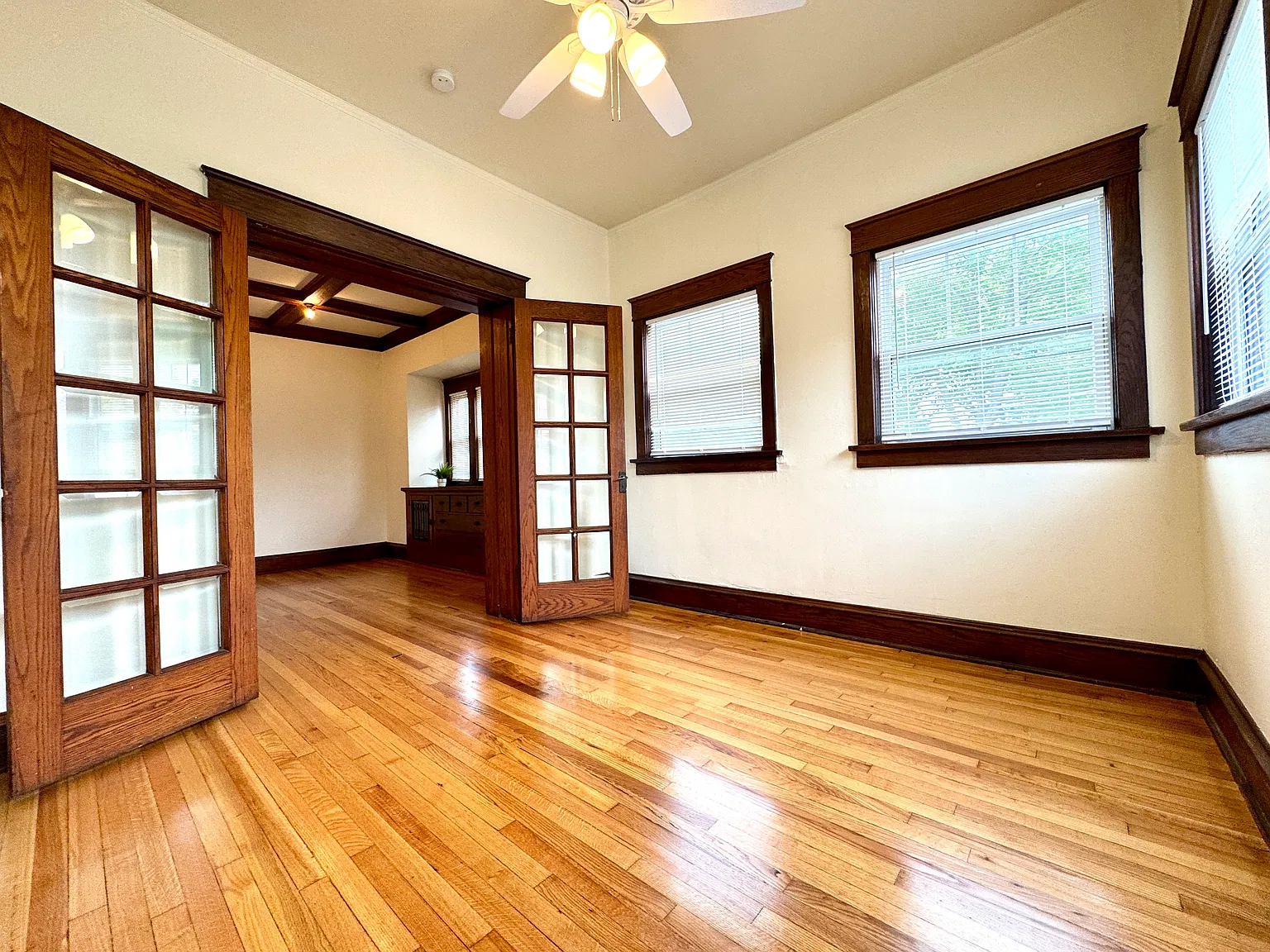 2 bed, 985 sqft, $1,150 — Photo 4