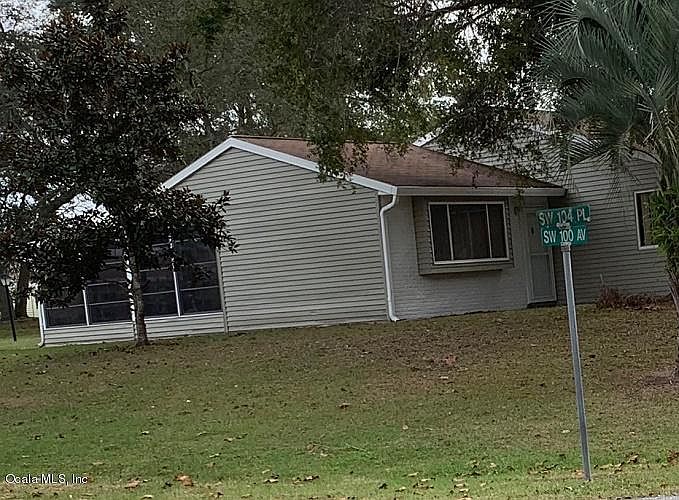 1st image of 10435 SW 100th Ave