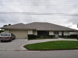 1101 Gulfstream Way, Riviera Beach, FL 33404