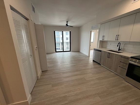 5th image of 18412 Homestead Ave #9abaedcca
