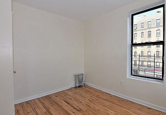 4th image of 200 W 145th St #50
