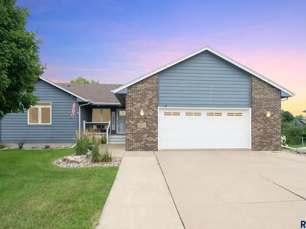 3604 W 90th St, Sioux Falls, SD 57108