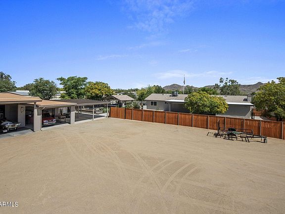 5th image of 8613 W PLANADA Lane