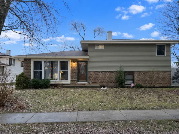 1003 Balsam Ln, Bartlett, IL 60103