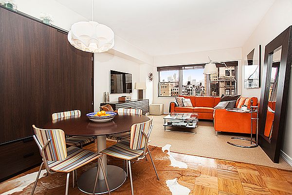 1st image of 10 W 15th St APT 1823