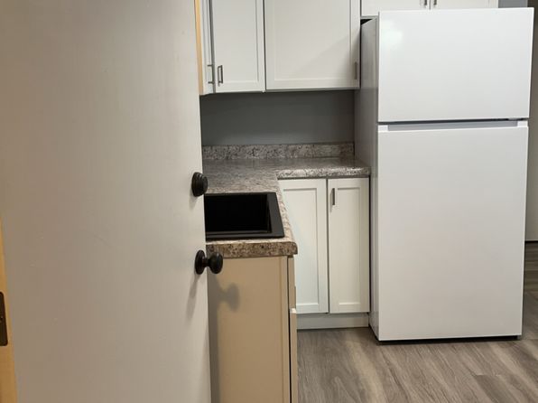 313 N 5th St APT 12