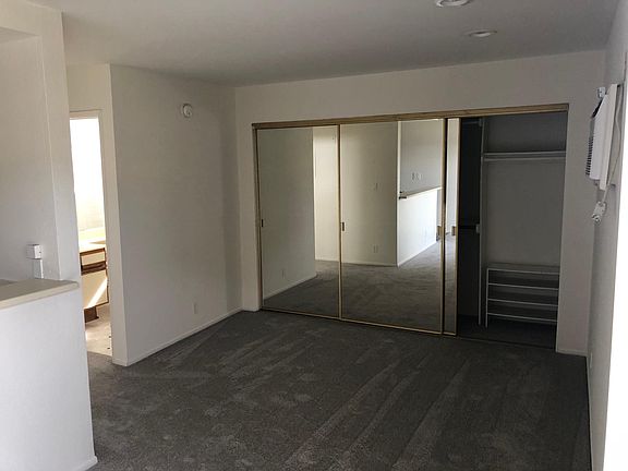 3rd image of 1321 N Vista St APT 306