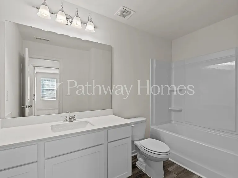 12720 Haymarket Rd — Photo 11