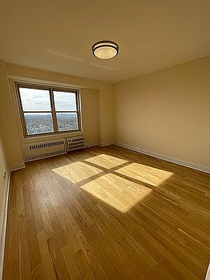 4th image of 123-33 83rd Ave #1507
