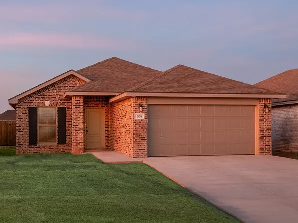 2405 Bryan Ave, Wolfforth, TX 79382