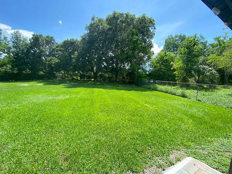 908 Teatro Ct — Photo 29