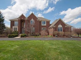 6210 Windmill Ct, Saline, MI