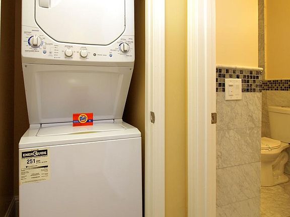 5th image of 23 Circle Dr APT F