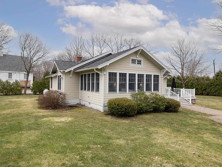 808 Central Rd — Photo 14