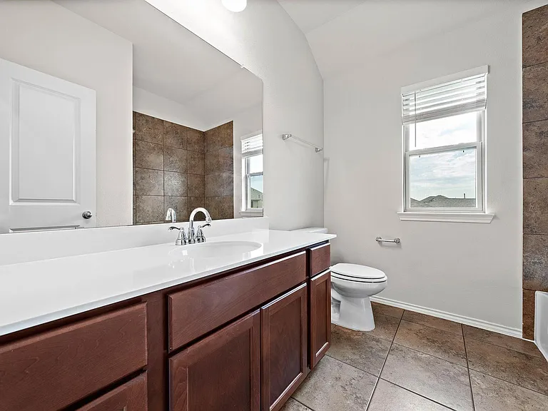 8706 Sunbury Oak Cir — Photo 19