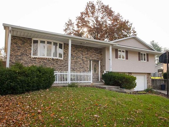 2nd image of 30 Northbrooke Ct