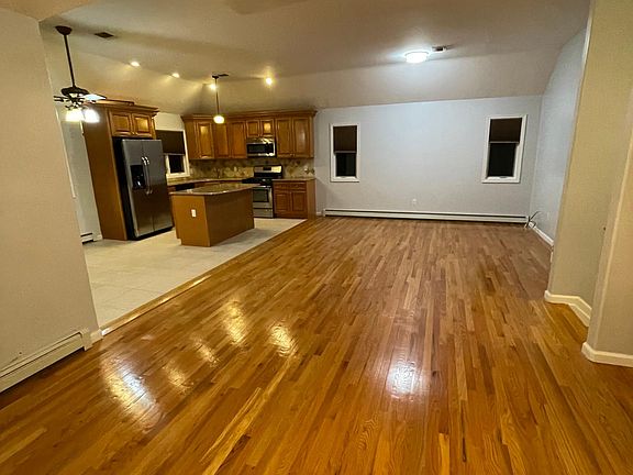 2nd image of 72 Speedwell Ave #1
