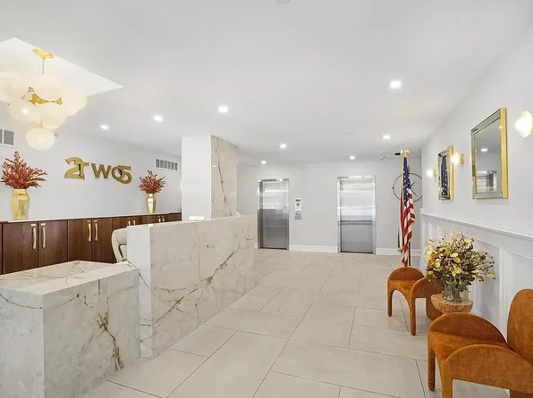 225 Saint Pauls Ave APT 12E, Jersey City, NJ 07306