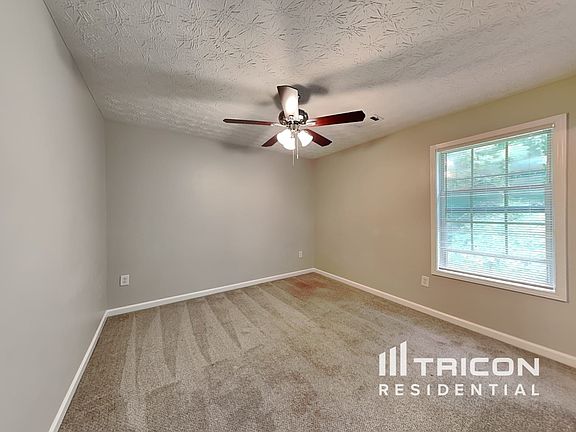 5th image of 1038 Wedgewood Ct