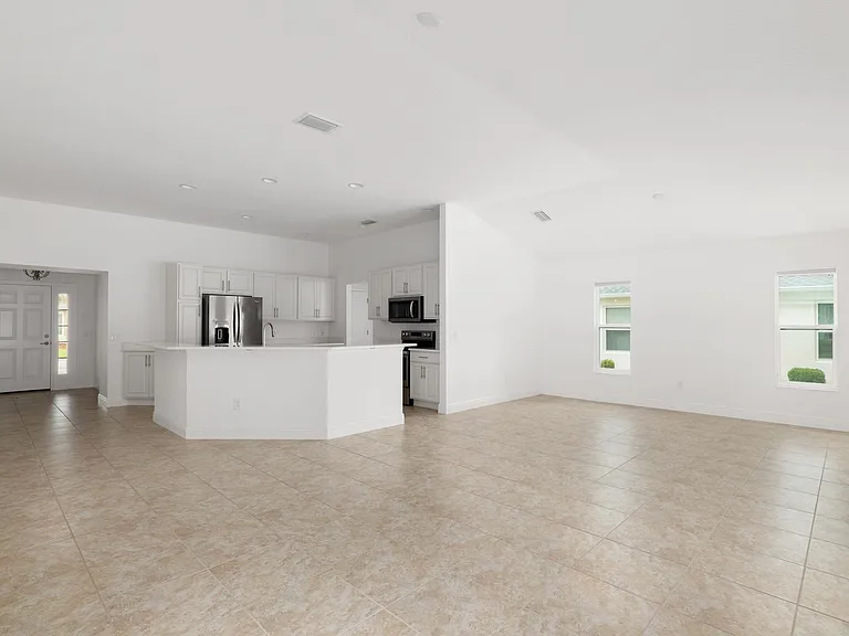 10397 Silver Maple Ave — Photo 28