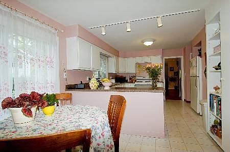 Kitchen / Breakfast Room