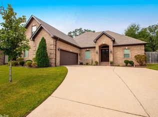 5011 Maple Leaf Dr, Benton, AR 72019