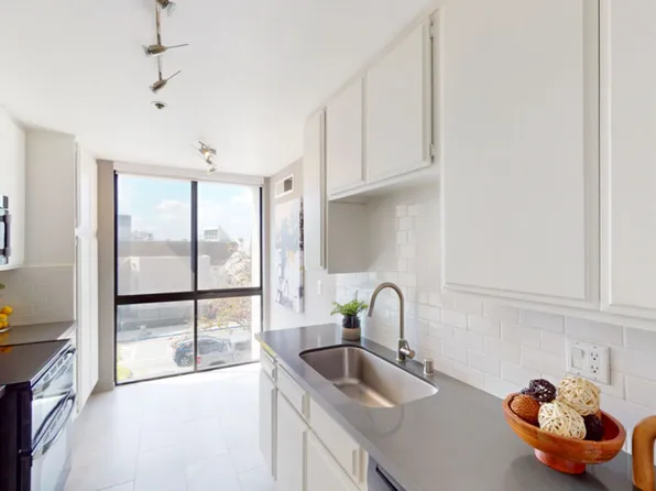 222 S Central Ave APT 239, Los Angeles, CA 90012