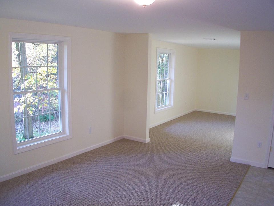 Long Living Room/Family Room