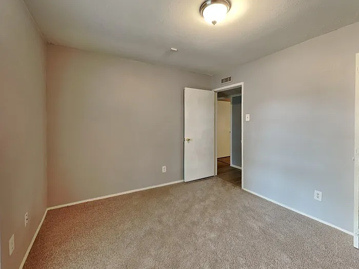 2706 Santa Anna Dr — Photo 13