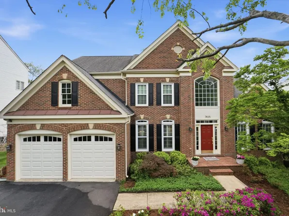 7425 Spring Summit Rd, Springfield, VA 22150