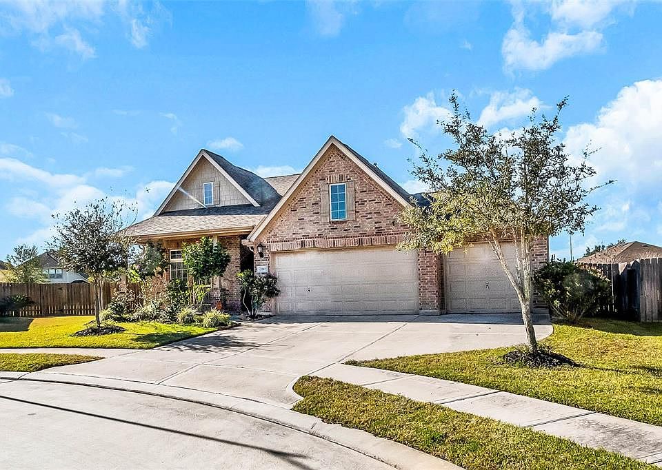 1st image of 3207 Gibbons Crest Ln