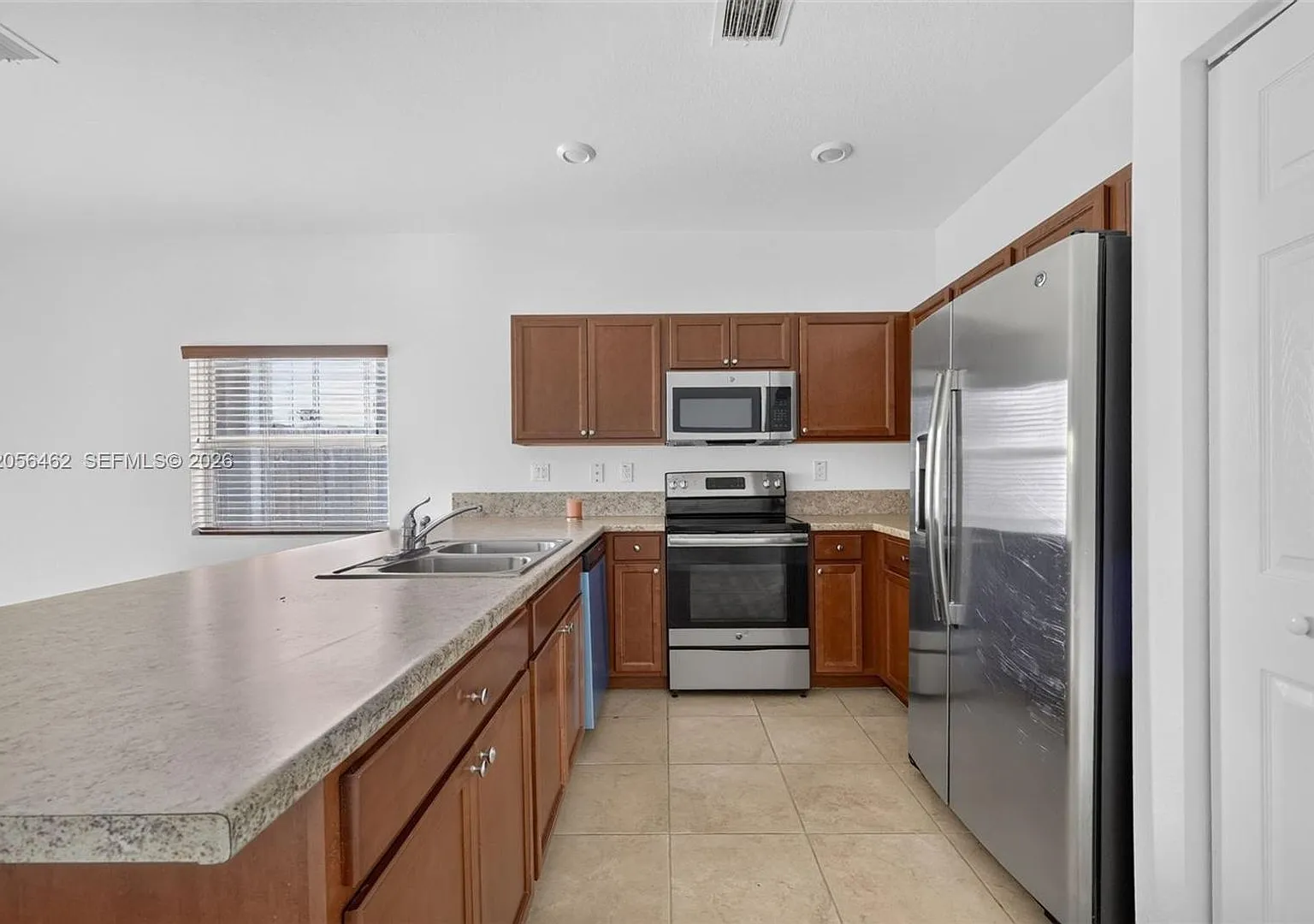 236 SE 32nd Avenue, Homestead, FL 33033 - 7153 — Photo 1