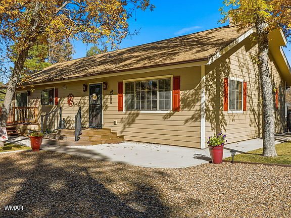 2nd image of 6516 Wagon Wheel Ln
