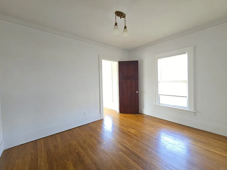 26850 W Seven Mile Rd — Photo 21