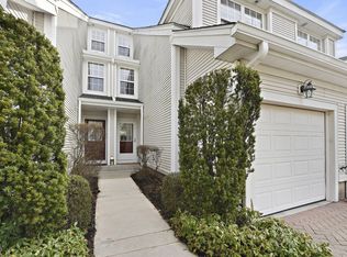 64 Lake Marie Ln, Bedford Hills, NY 10507