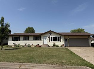 315 N State St, Prairie Du Chien, WI 53821