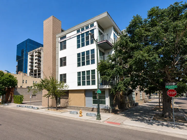 Curtis Street Lofts — Photo 13
