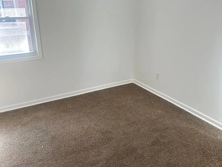 3005 Pasadena St — Photo 13